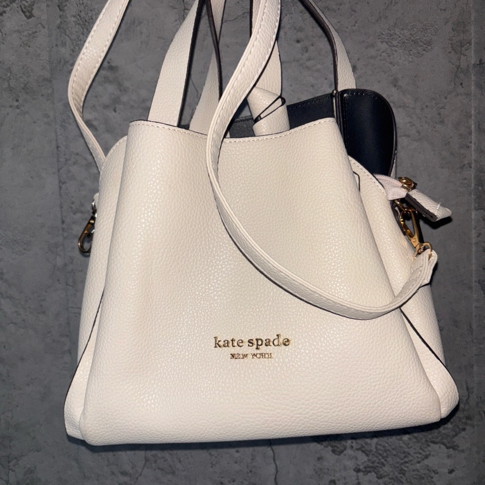 Kate Spade White and Black Leather Shoulder Bag